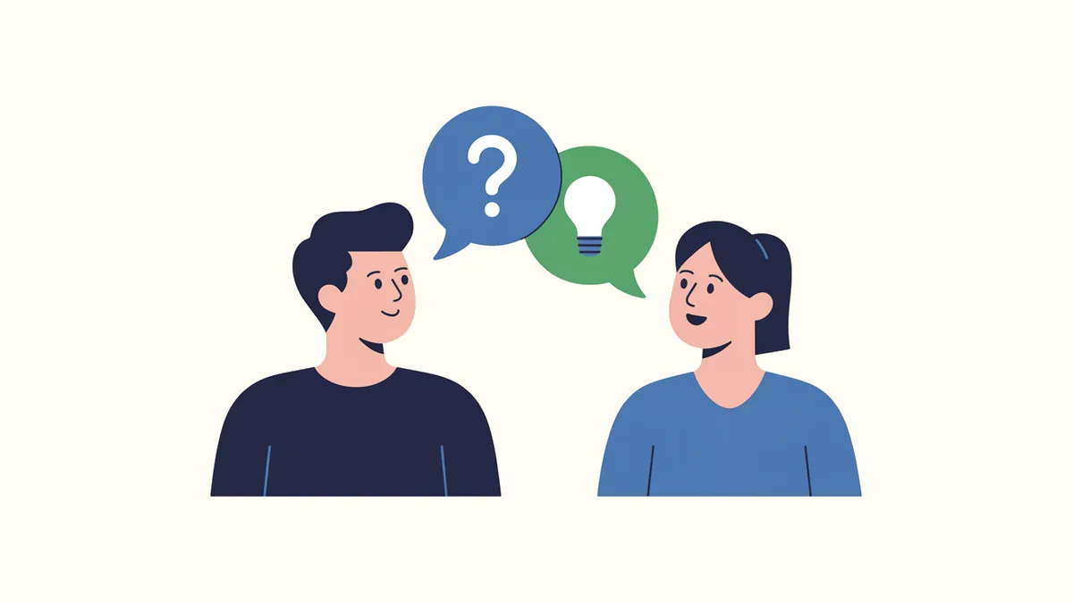 疑問符の吹き出しと電球の吹き出しをはさんで、2人が向かい合って話しているイラスト